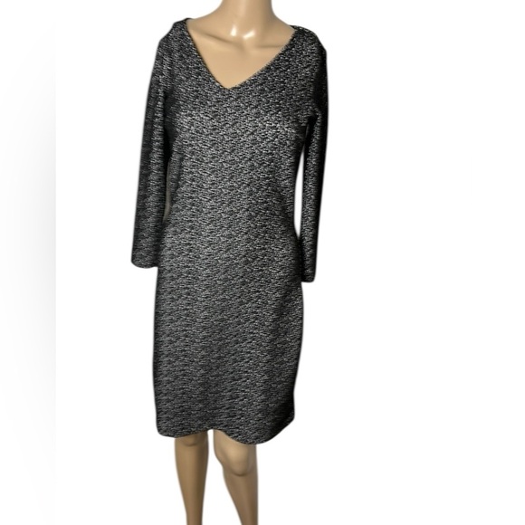 RW&CO textured sheath B&W midi dress,Sm,thick and stretchy,v neck,back zip event - Picture 1 of 10